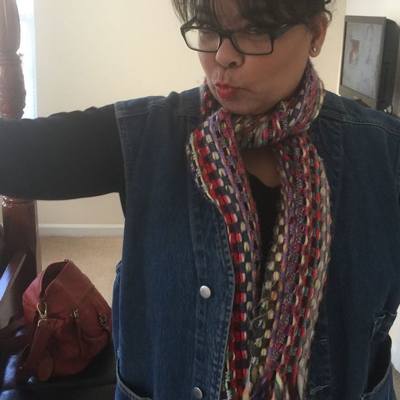 Meet your Posher, Linda - Picture 1 of 1